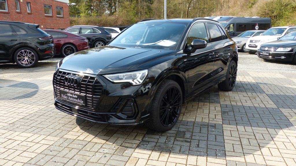 Bild des Angebotes Audi Q3 40 TDI quattro S line Optik schwarz Standhzg