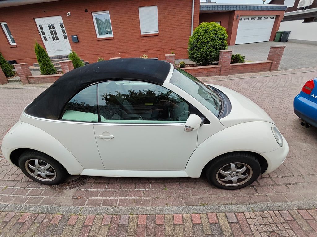 Bild des Angebotes Volkswagen New Beetle 1.6 Cabriolet Standard