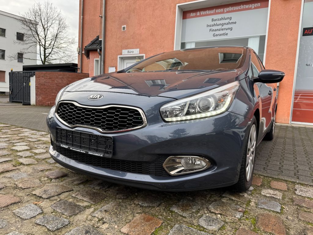 Bild des Angebotes Kia cee'd / 1,6 GDI DCT Vision*NAVI*RÜCKF.TÜV 04/28