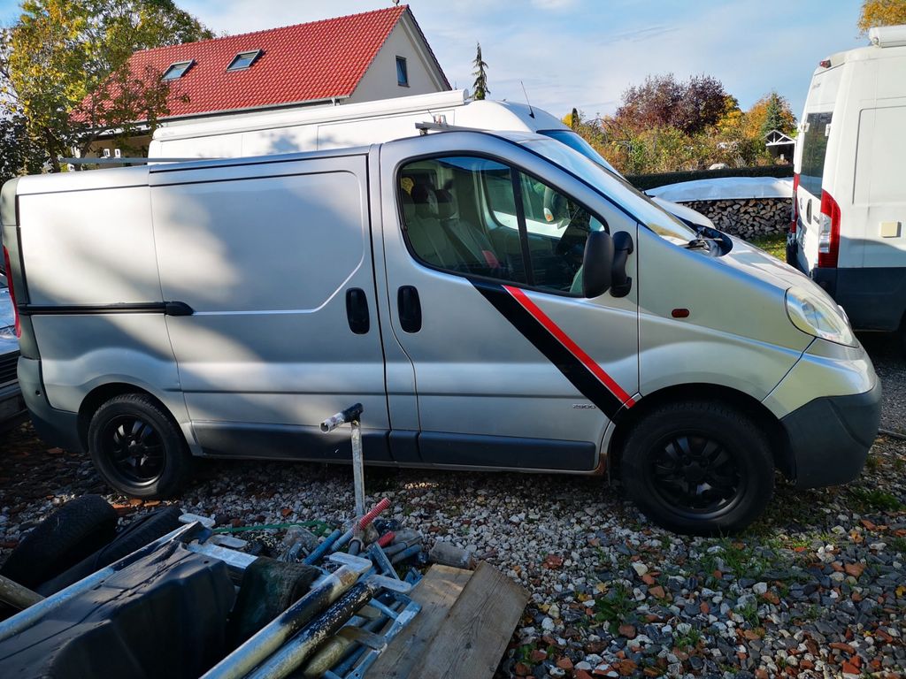 Bild des Angebotes Opel Vivaro 2,0 CDTI LKW 2009 Klima Alu AHK Tüv10/25