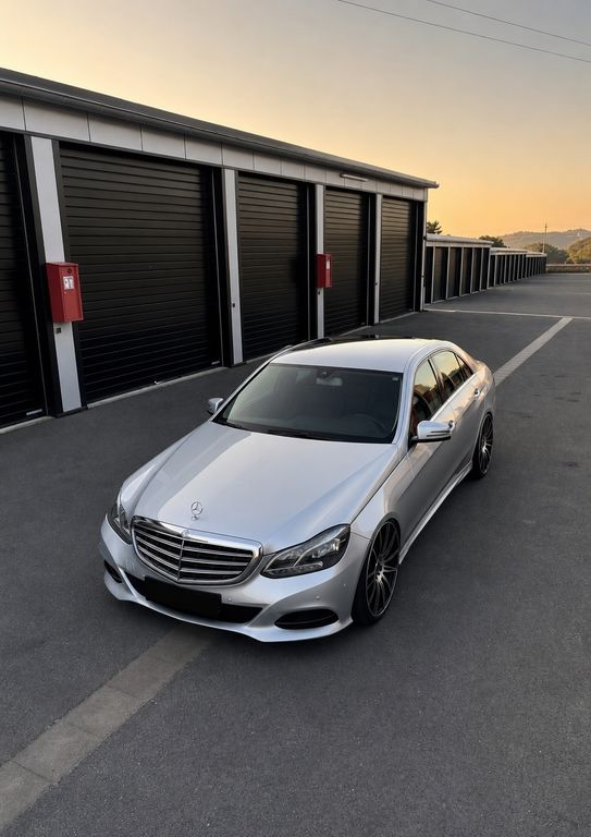 Bild des Angebotes Mercedes-Benz E 200 BlueTEC ELEGANCE ELEGANCE