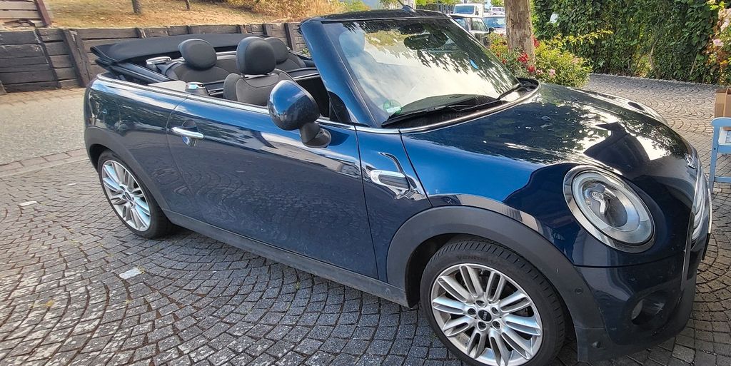 Bild des Angebotes MINI Cooper D Cabrio Cooper