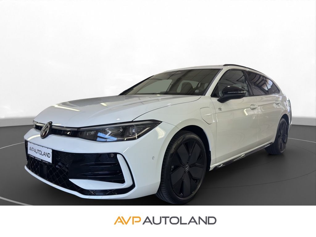 Bild des Angebotes Volkswagen Passat 1.5 TSI eHybrid DSG R-Line BLACK STYLE