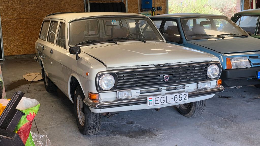 Bild des Angebotes Andere Volga GAZ 2412 7 seater classic