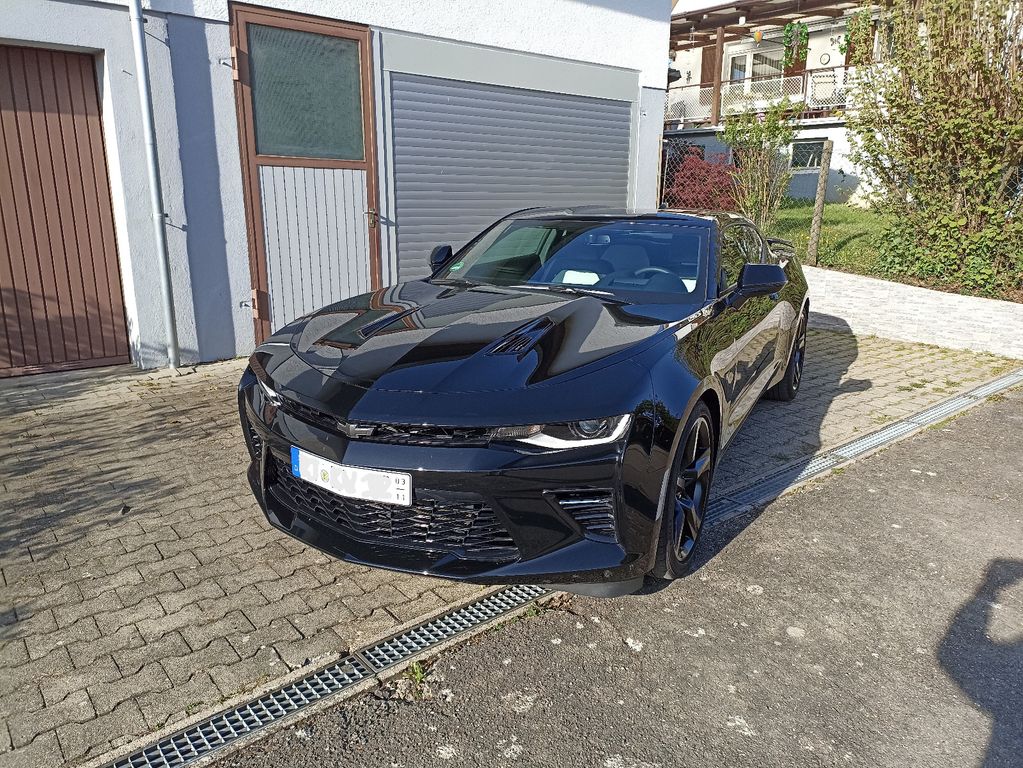 Bild des Angebotes Chevrolet Neuwertiger. Camaro 6.2 V8  50th Anniversary