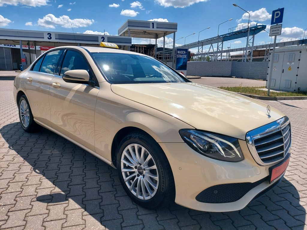Bild des Angebotes Mercedes-Benz E 200 E Limousine Autom. Taxi LED Kamera