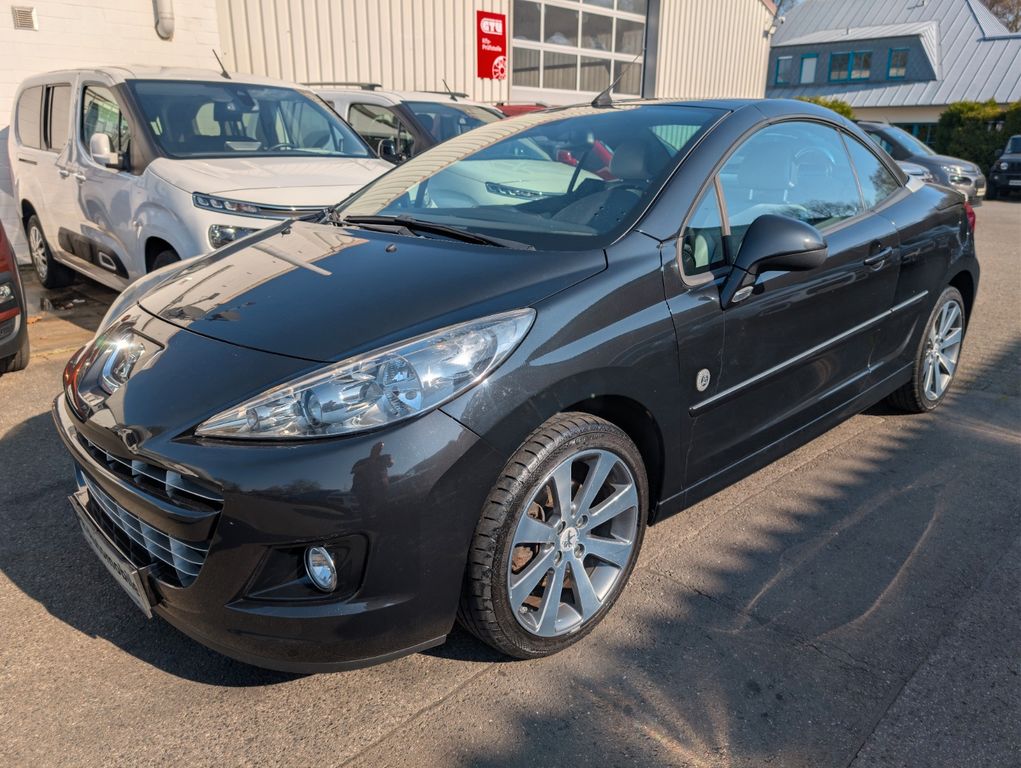Bild des Angebotes Peugeot 207 CC Roland Garros 120 Klimaaut/Leder/Alu17
