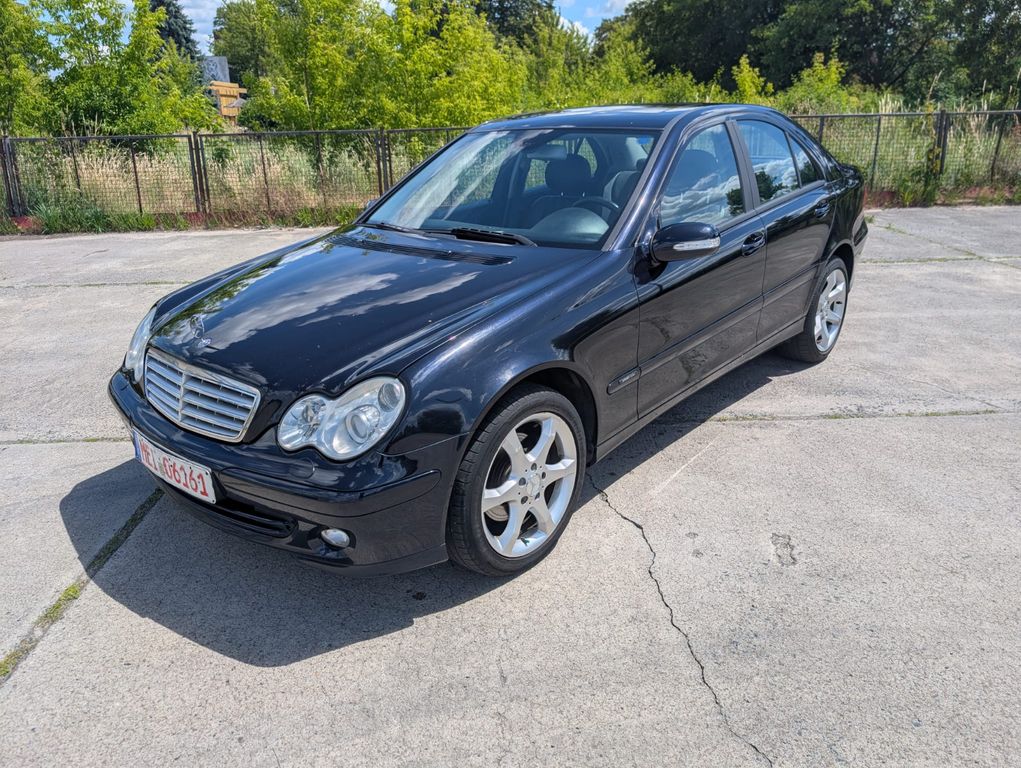 Bild des Angebotes Mercedes-Benz C 280 Limousine Sport Edition Xenon Leder SHD