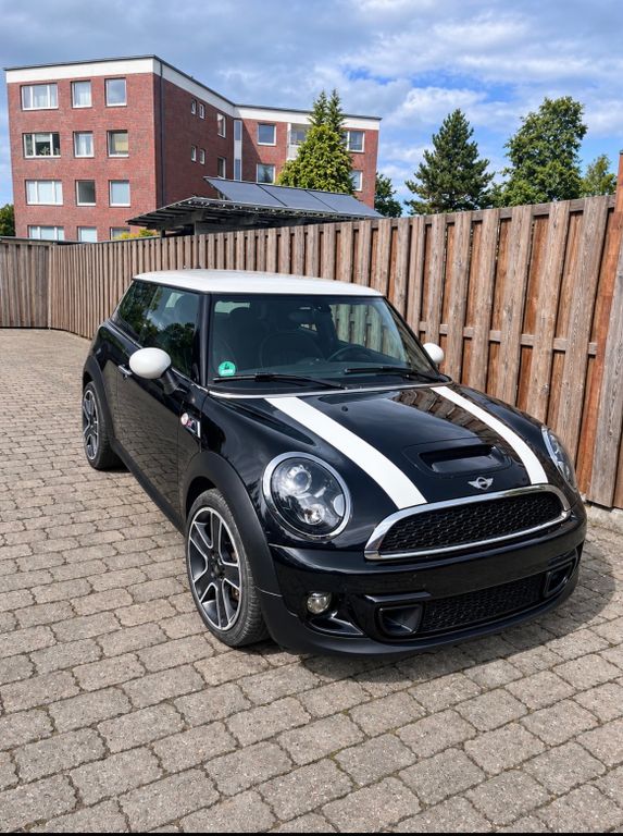 Bild des Angebotes MINI Cooper SD Cooper S Chili