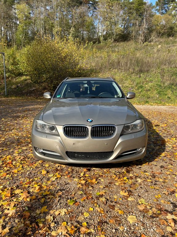 Bild des Angebotes BMW 320d Touring Automatik - TÜV  06-2028