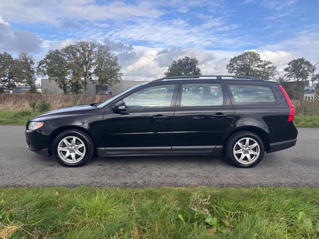 Bild des Angebotes Volvo V70 2.0 D3 Leder Navi Euro5 SHZ