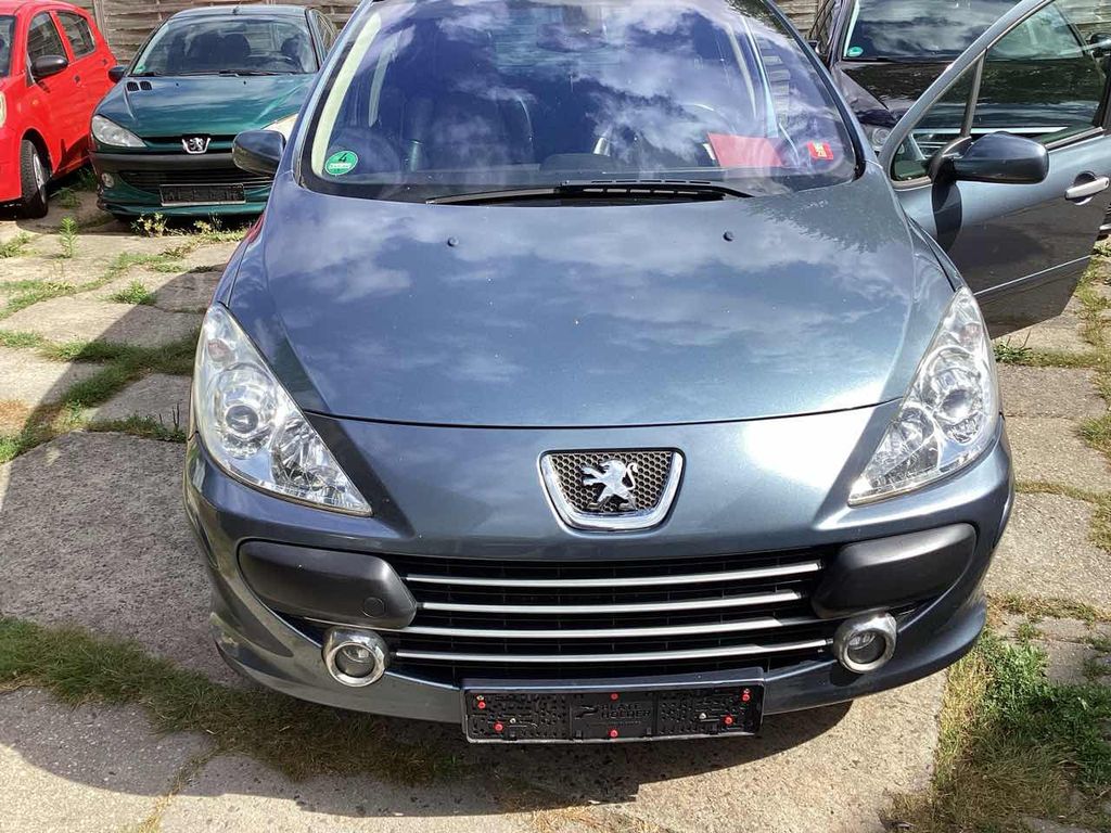 Bild des Angebotes Peugeot 307 Prémium HDi FAP 135 Automatik Leder