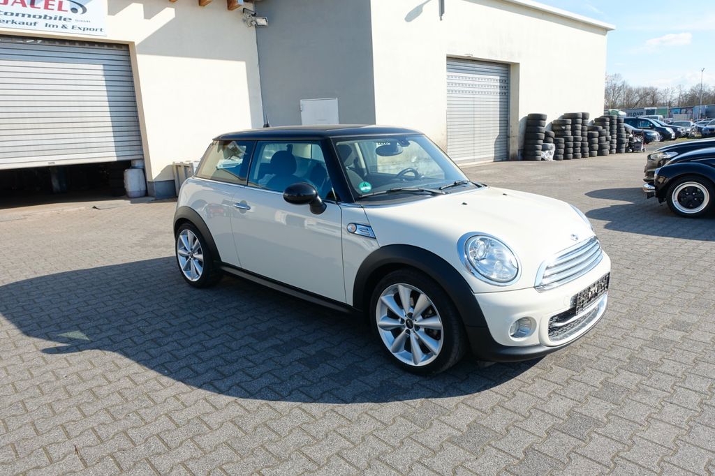 Bild des Angebotes MINI Mini 2.0 Cooper D*Navi*Automatik*
