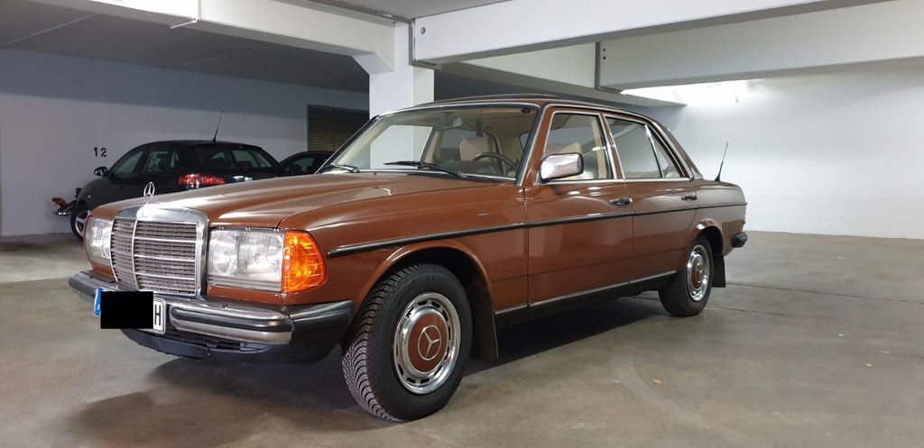 Bild des Angebotes Mercedes-Benz E 230