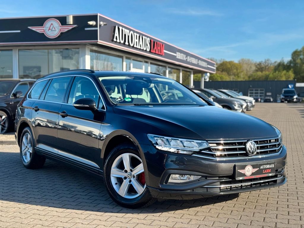 Bild des Angebotes Volkswagen Passat Variant 1.5TSI DSG"Business"1HAND*AHK*NAV