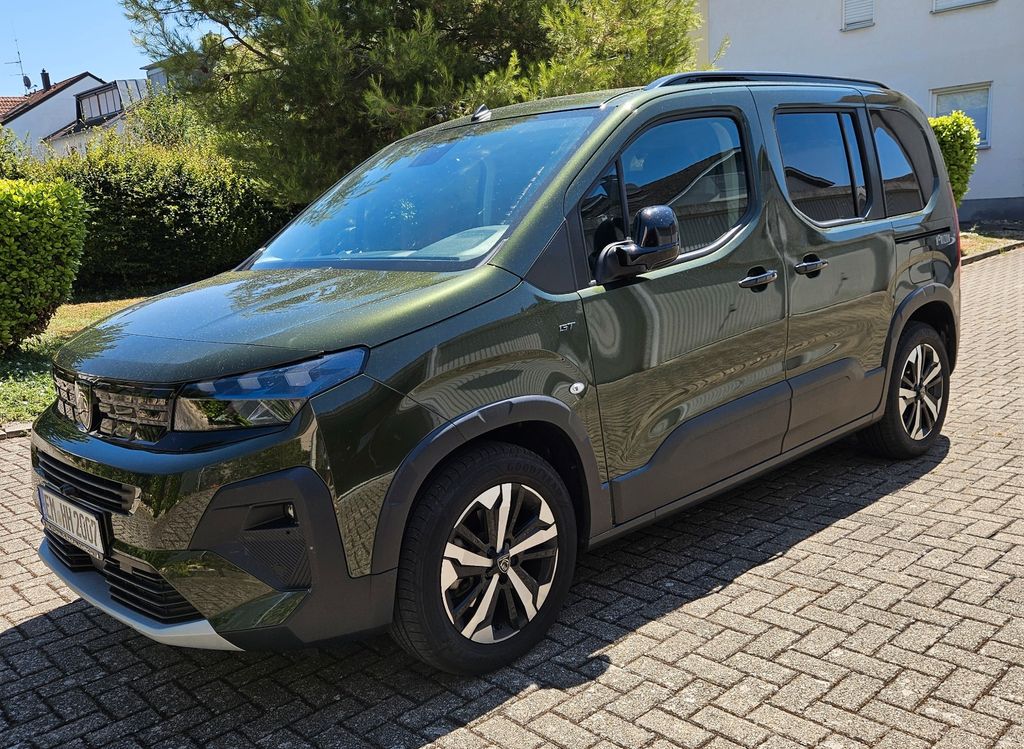 Bild des Angebotes Peugeot Rollstuhl Rampe. 4 Sitze + Rollst. sofort verfüg