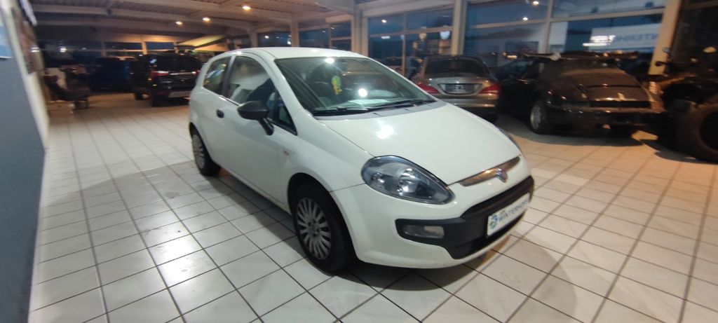 Bild des Angebotes Fiat Punto 1.2 KLIMA MULTIFUNKTIONSLENKRAD