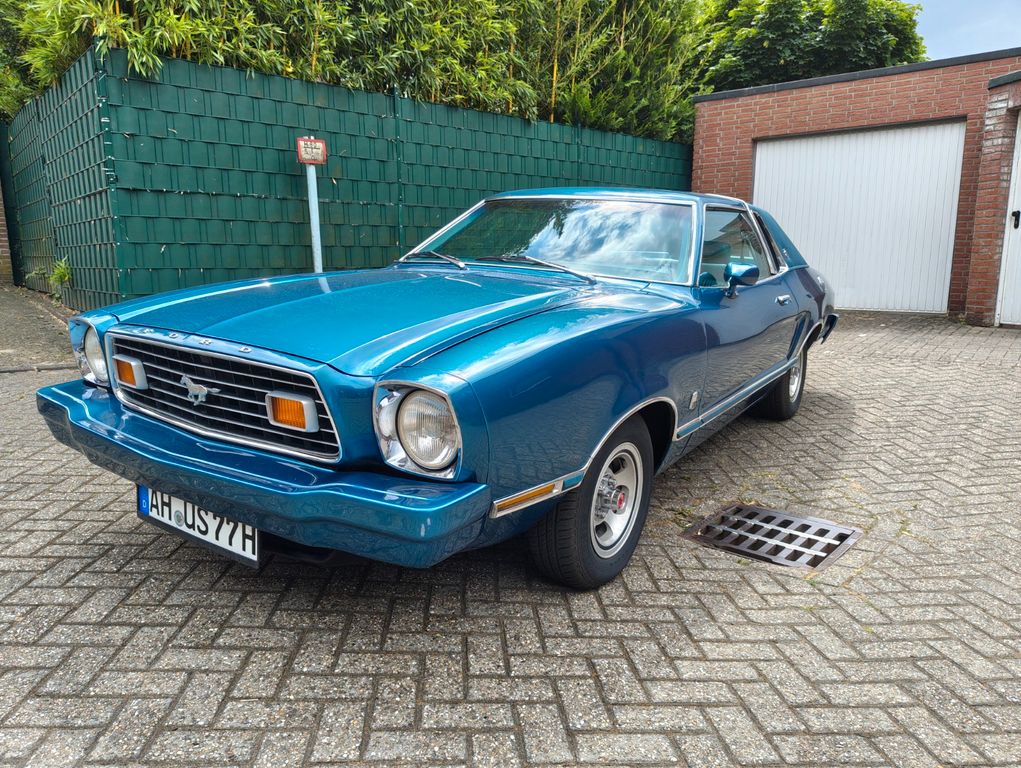 Ford Mustang II Ghia (T5)