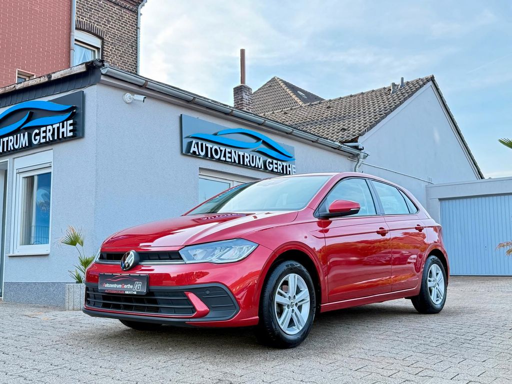 Bild des Angebotes Volkswagen Polo VI Comfortline *Kamera*KM 36.000*CarPlay*
