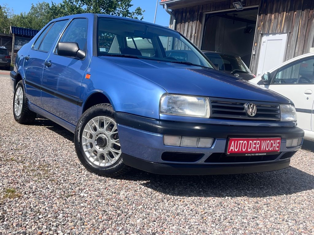 Bild des Angebotes Volkswagen Vento 1.8i Limousine AUS1.HAND NUR38.000KM