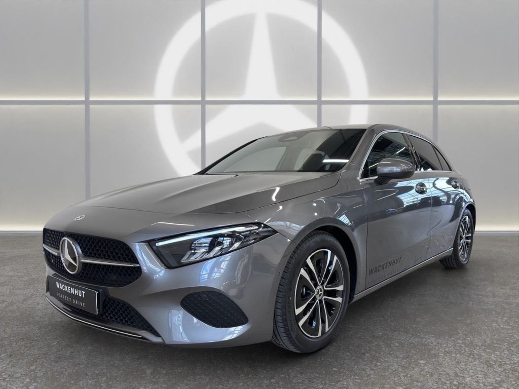 Bild des Angebotes Mercedes-Benz A 180 PROGRESSIVE LINE ADVANCED PLUS AHK+DIS+RFK