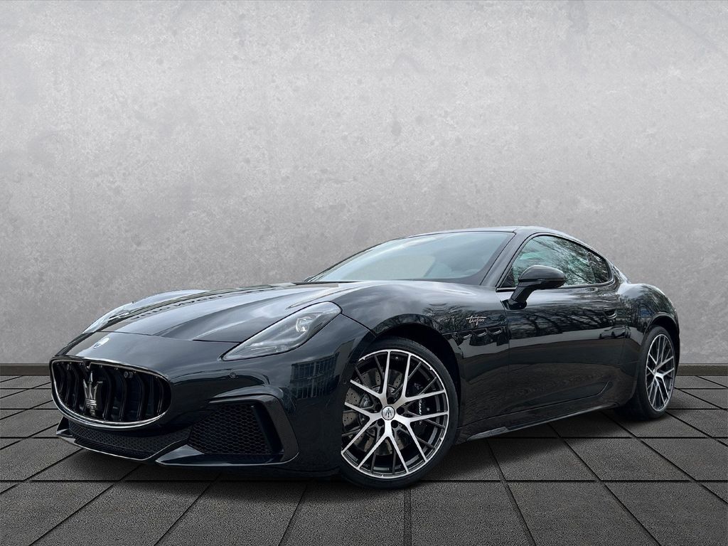 Bild des Angebotes Maserati Gran Turismo Trofeo MY24 Fahrass.-P2 Sonus-Faber