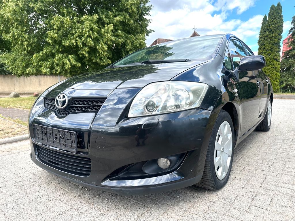 Bild des Angebotes Toyota Auris 2.2 D-CAT
