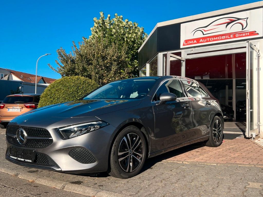 Bild des Angebotes Mercedes-Benz A 200 / neuwertig / Automatik / 2. Hand
