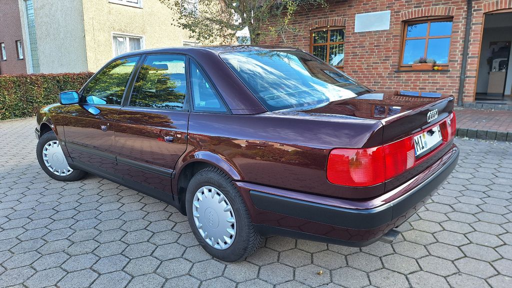 Bild des Angebotes Audi 100 C4, 2,0 Ltr, Oldtimer, Erstbesitz