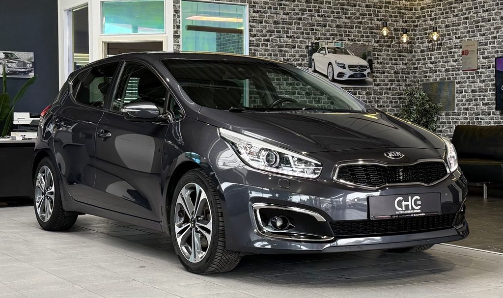 Bild des Angebotes Kia Ceed 1.6 CRDi Aut. KAMERA|NAVI|SHZ|SPUR*|TEMP*|