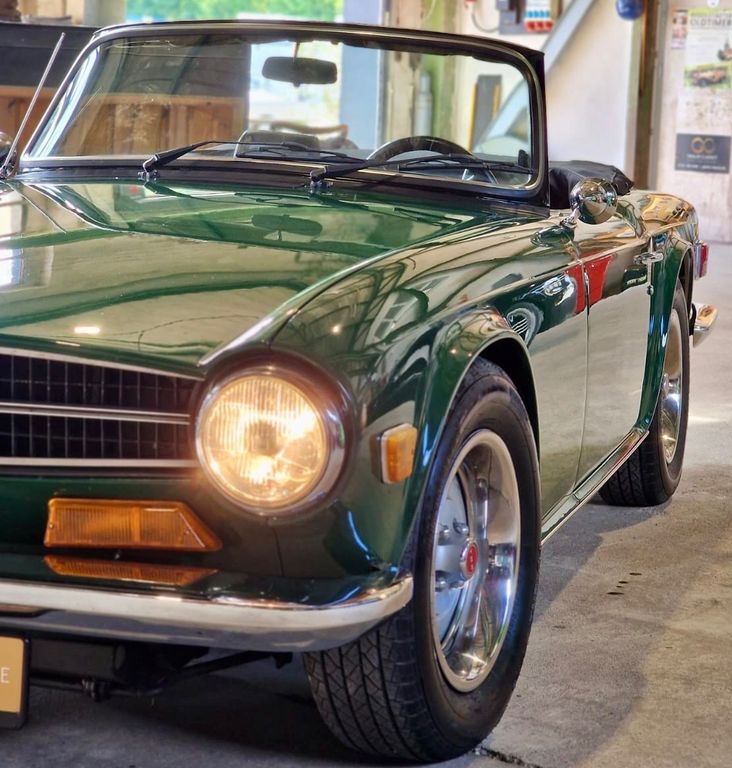 Bild des Angebotes Triumph TR6 Roadster Cabrio 6-Zyl Oldtimer TOP Zustand