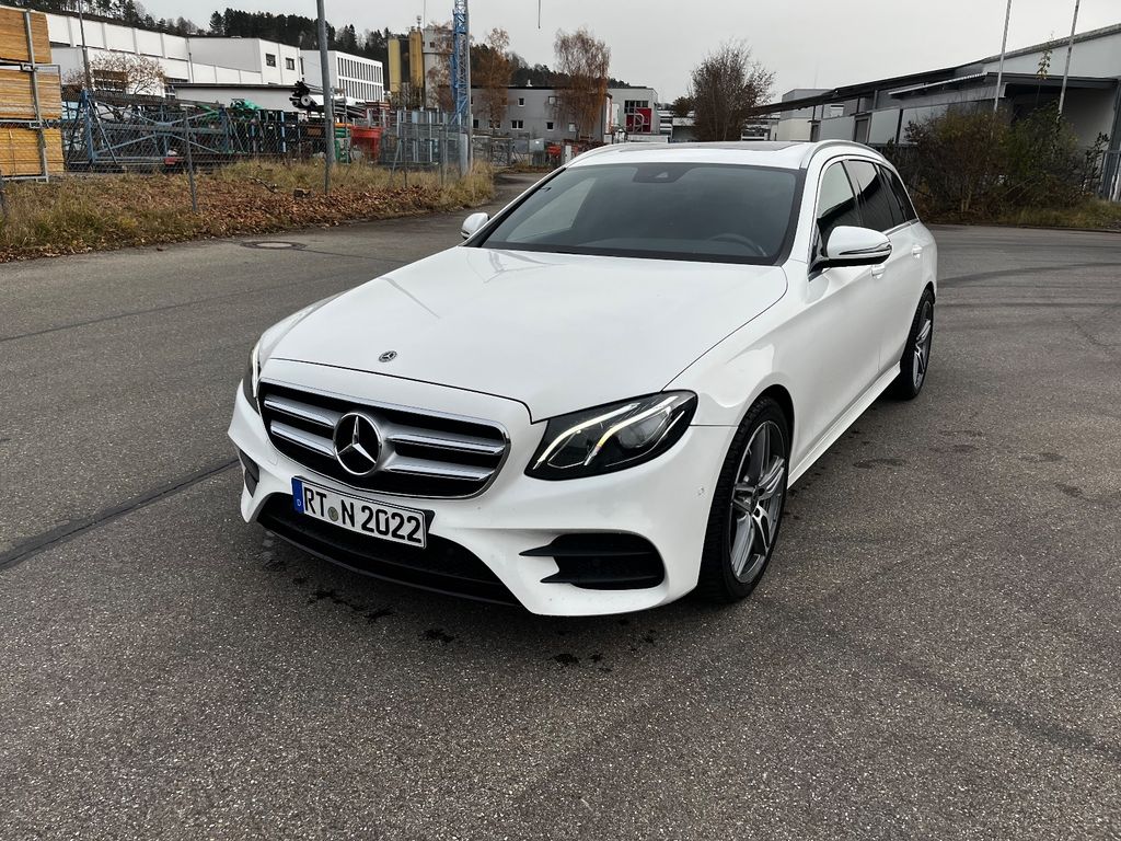 Bild des Angebotes Mercedes-Benz E 350d T AMG Line Autom. AMG Line