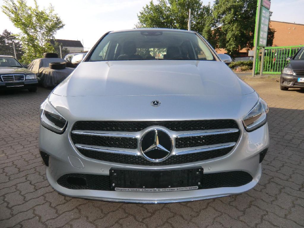Bild des Angebotes Mercedes-Benz Mercedes Benz B 180 Navi,Kamera,Tempomat