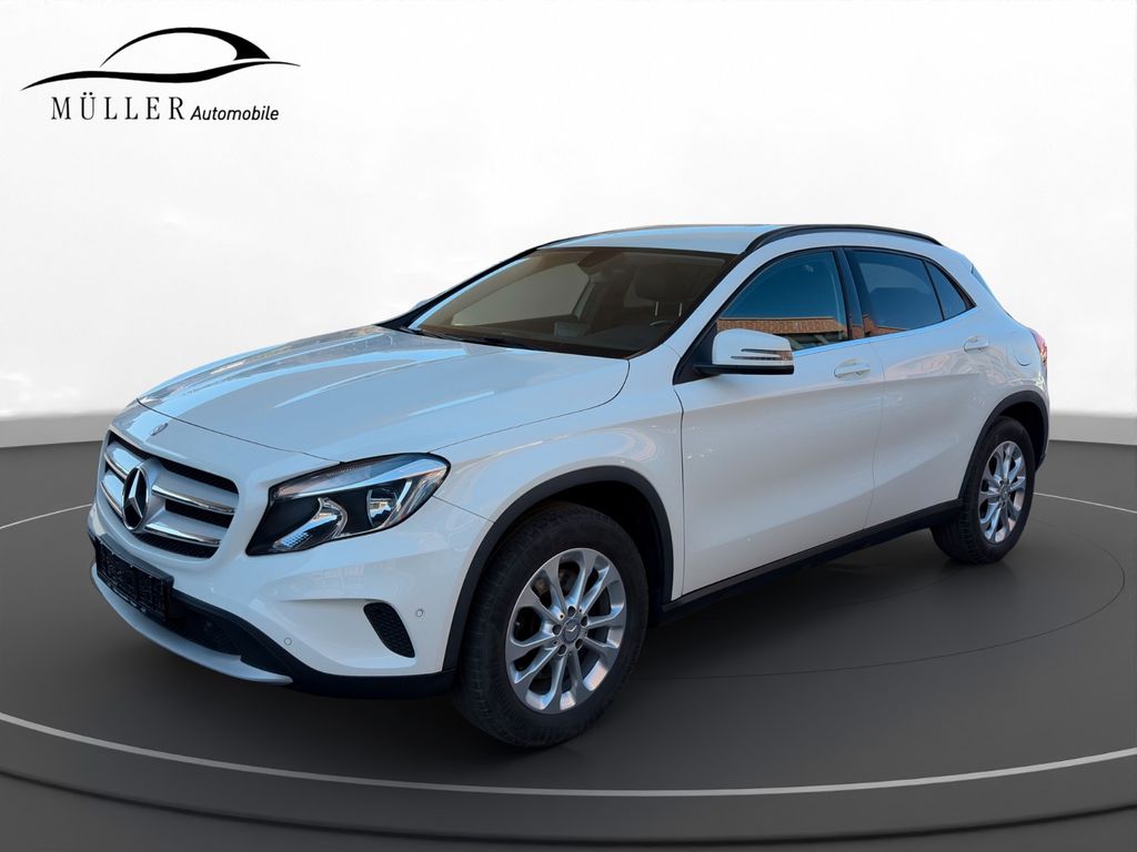 Bild des Angebotes Mercedes-Benz GLA 250 4Matic Style Kamera