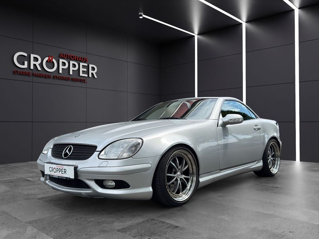 Bild des Angebotes Mercedes-Benz SLK 32 AMG Automatik/R170/DE Modell/Navi/Xenon..