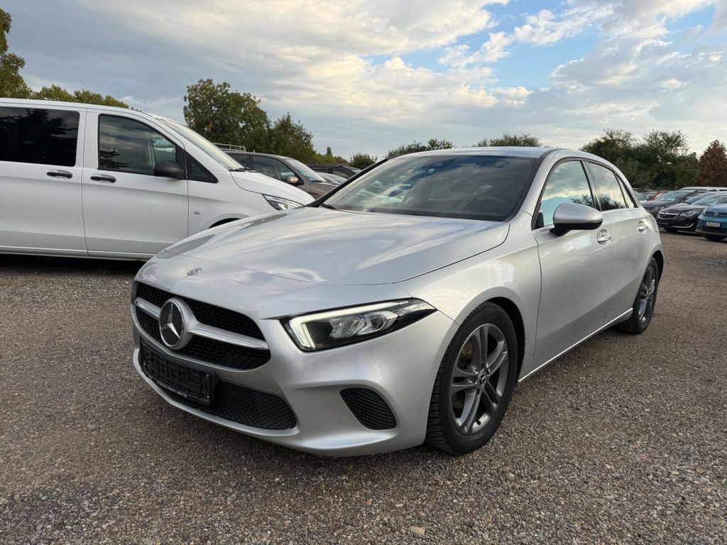 Bild des Angebotes Mercedes-Benz A 160/ 1,3 /80 kW/Kamera/Led/ 6 Gang
