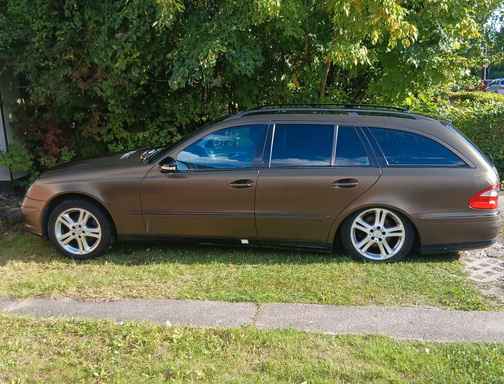 Bild des Angebotes Mercedes-Benz E 200 T Kompressor Avantgarde