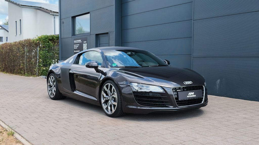 Audi R8 Coupe 4.2 FSI quattro | SCHALTER | DEUTSCH