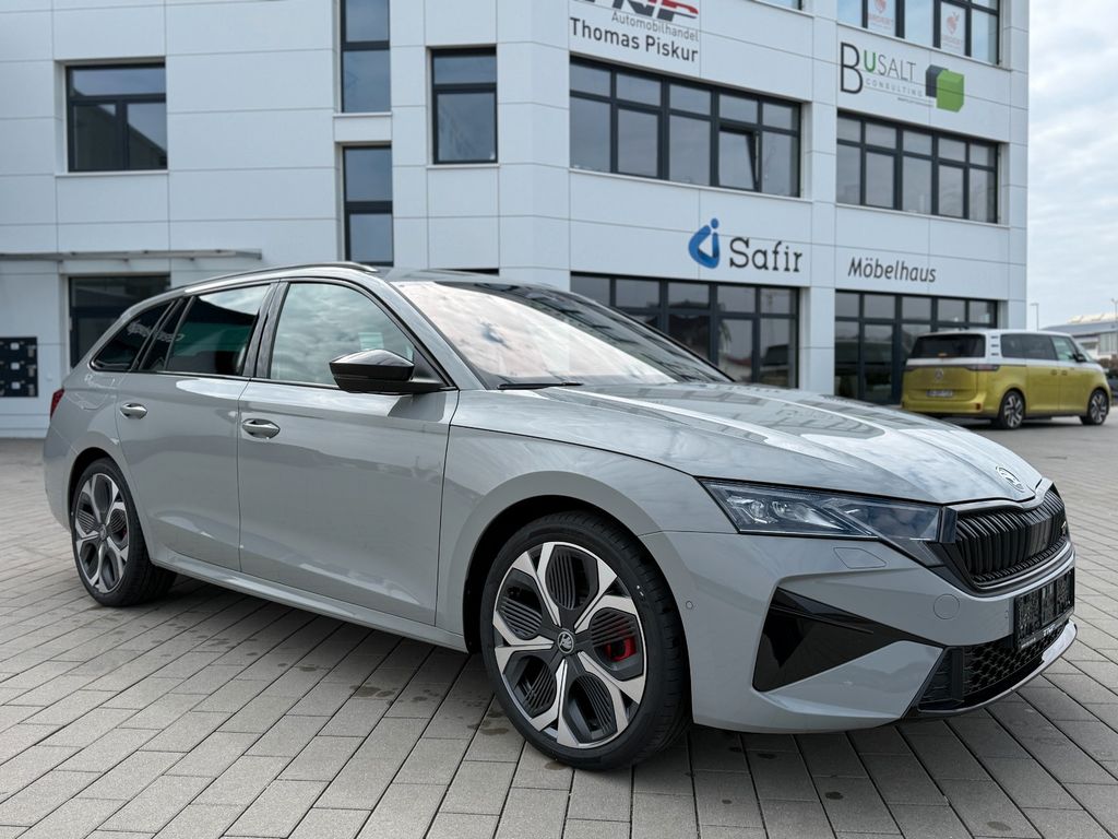 Skoda Octavia RS Combi+DCC+AHK+PANO+CANTON