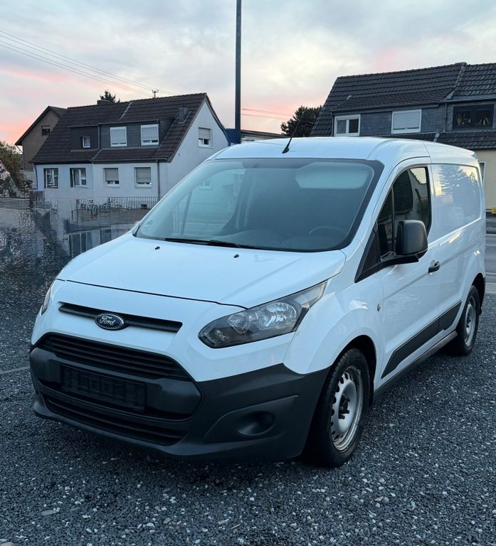 Bild des Angebotes Ford Transit Connect  1. Hand  mit Anhängerkupplung