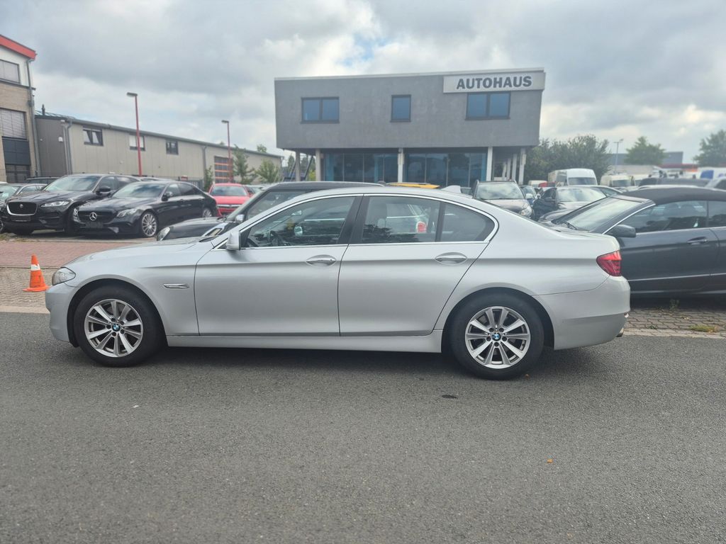 Bild des Angebotes BMW Baureihe 5 Lim. 525d Bi-Xenon | Navi | Webasto