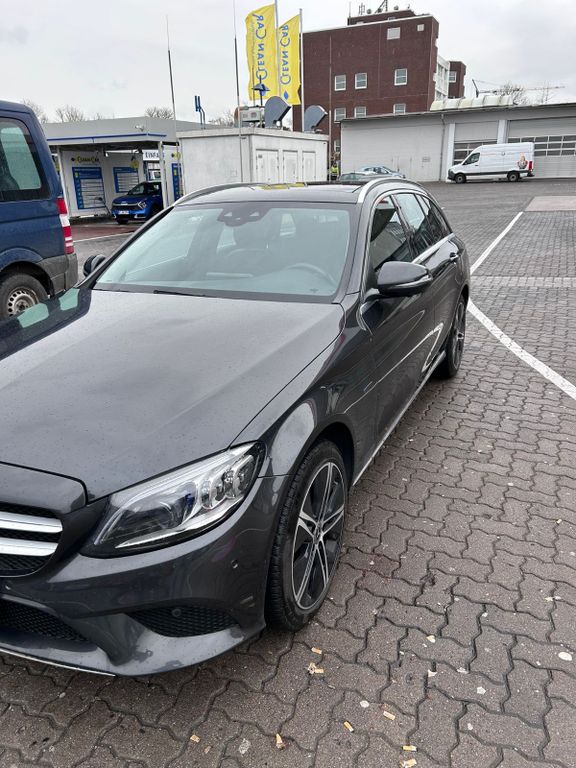 Bild des Angebotes Mercedes-Benz C 300 e T Autom. Steuer 30,-, Bremsen neu!