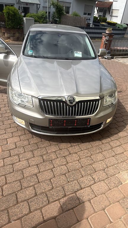 Bild des Angebotes Skoda Superb 1.8 TSI DSG 160PS TÜV Neu Steuerkette Neu