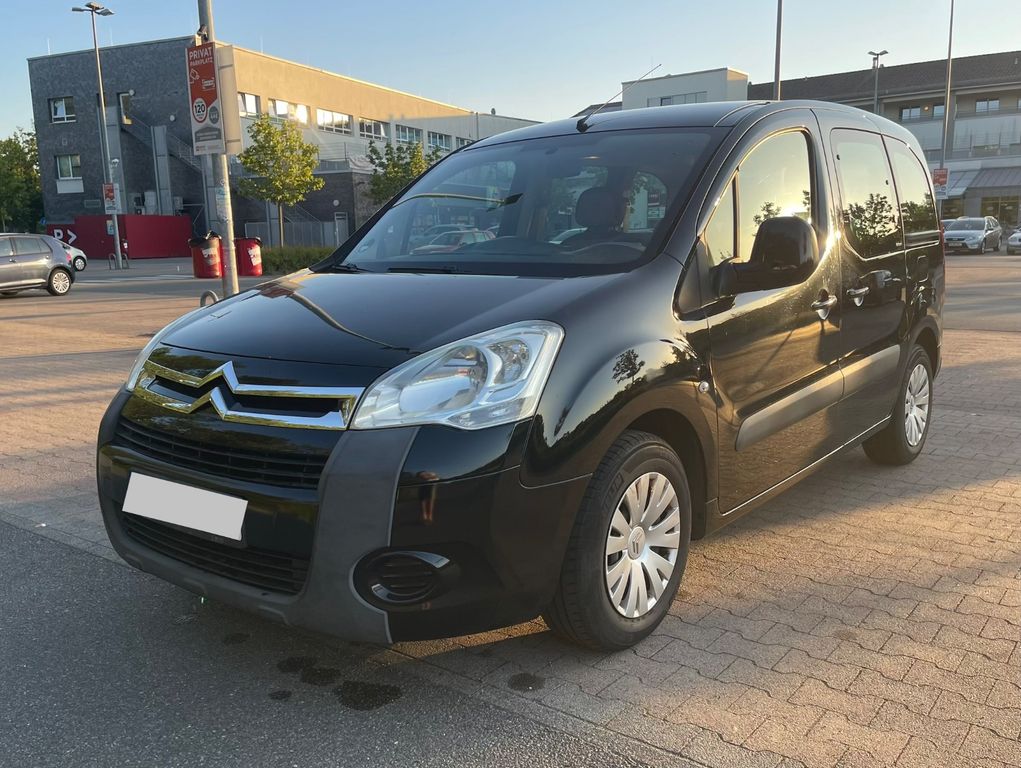 Bild des Angebotes Citroën Berlingo Kombi Multispace
