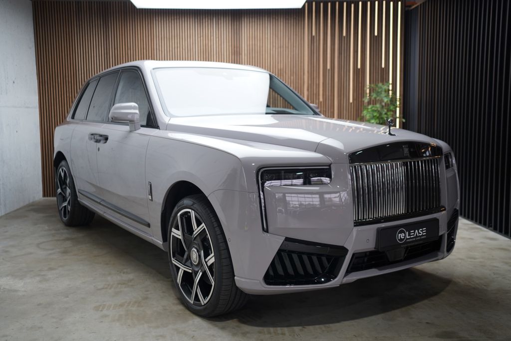Rolls-Royce Cullinan Black Badge Series II Bespoke Interieur