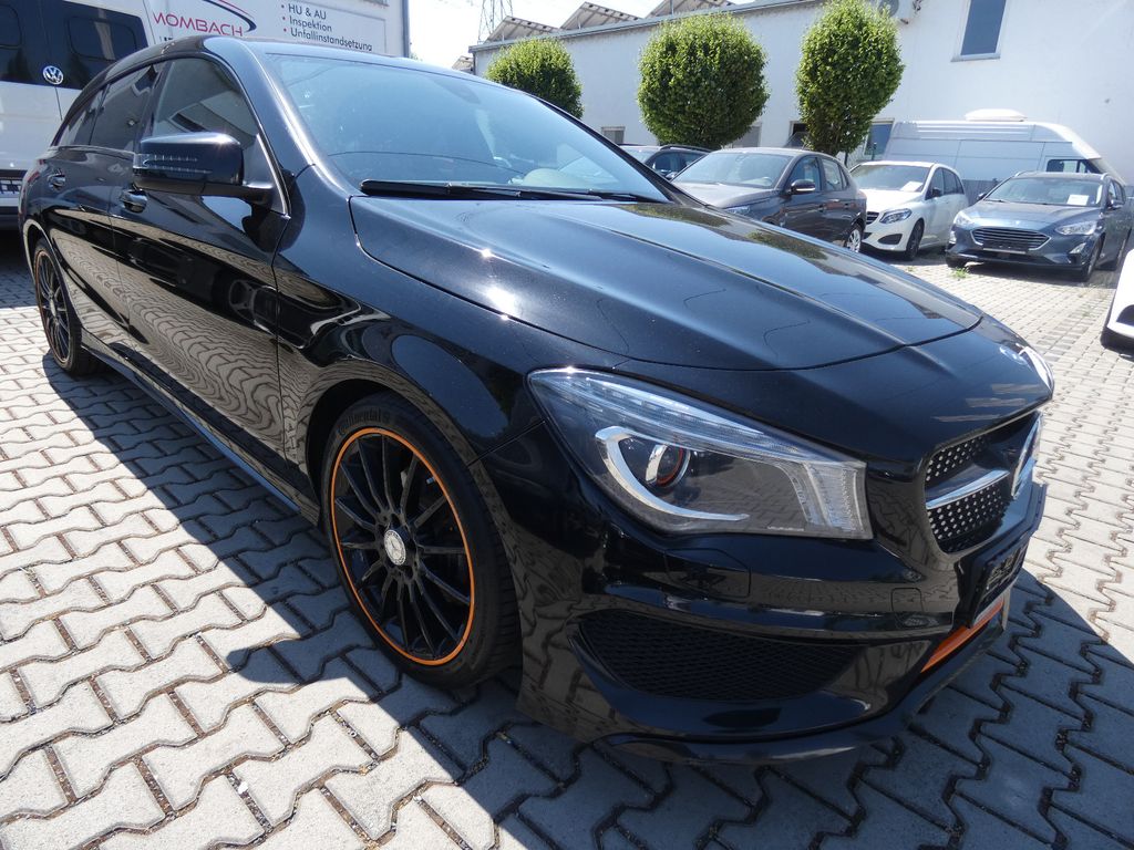 Bild des Angebotes Mercedes-Benz 180 CLA -Klasse Shooting Brake Orange Art Ed