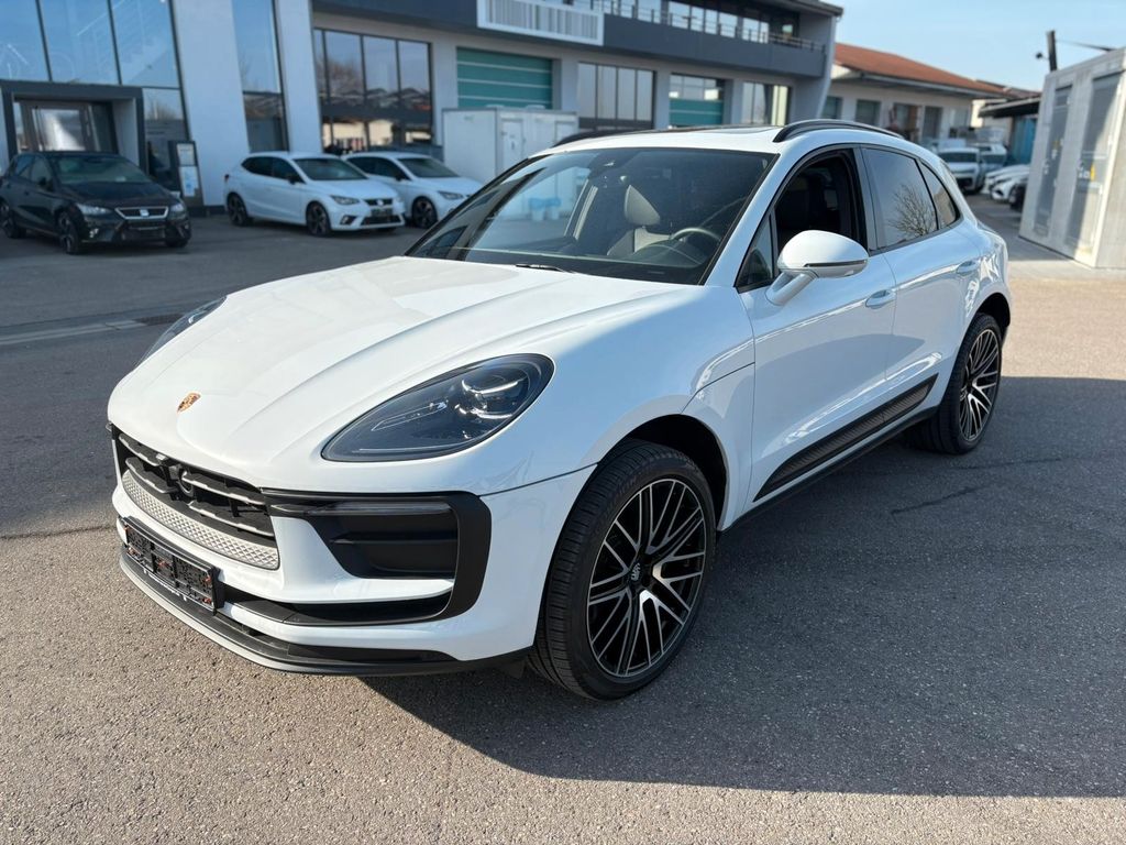 Bild des Angebotes Porsche Macan Basis (BOSE/14Wege/Pano)