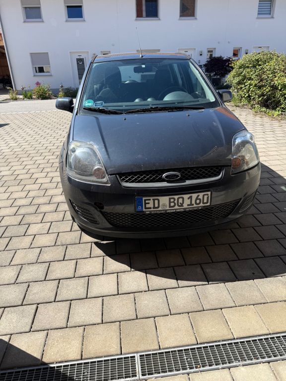 Ford Fiesta 1.3 51 kW Ambiente Ambiente