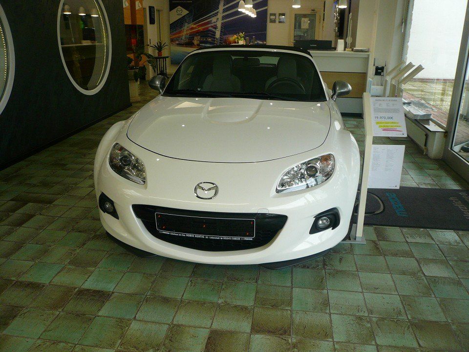 Mazda MX-5 "Sendo" Navigation // Fabrik neuer Motor/10
