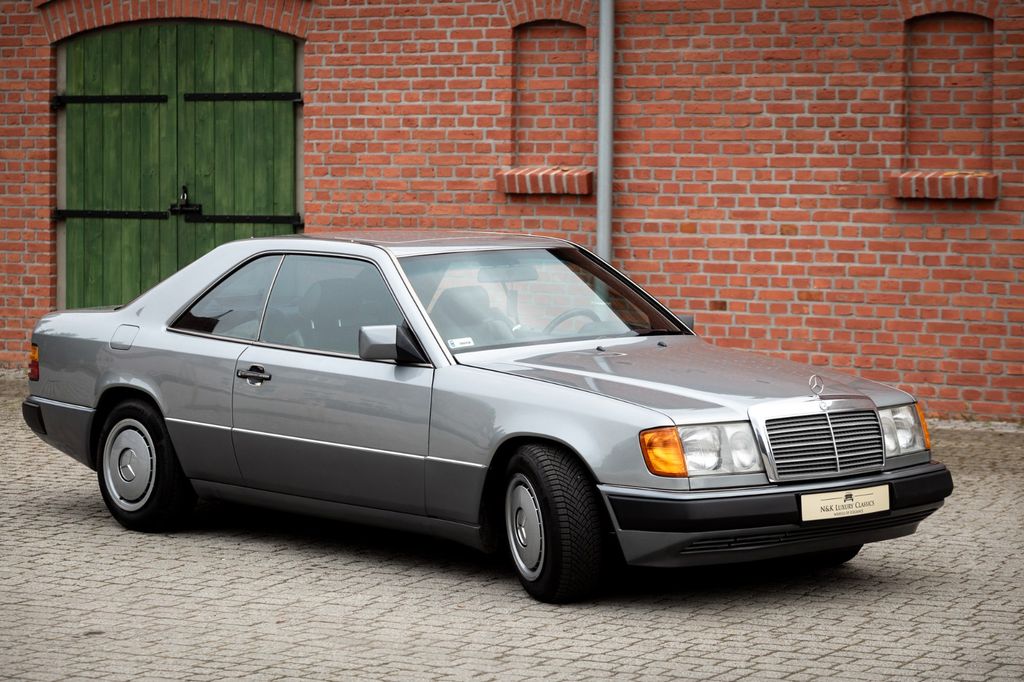 Bild des Angebotes Mercedes-Benz 230 CE
